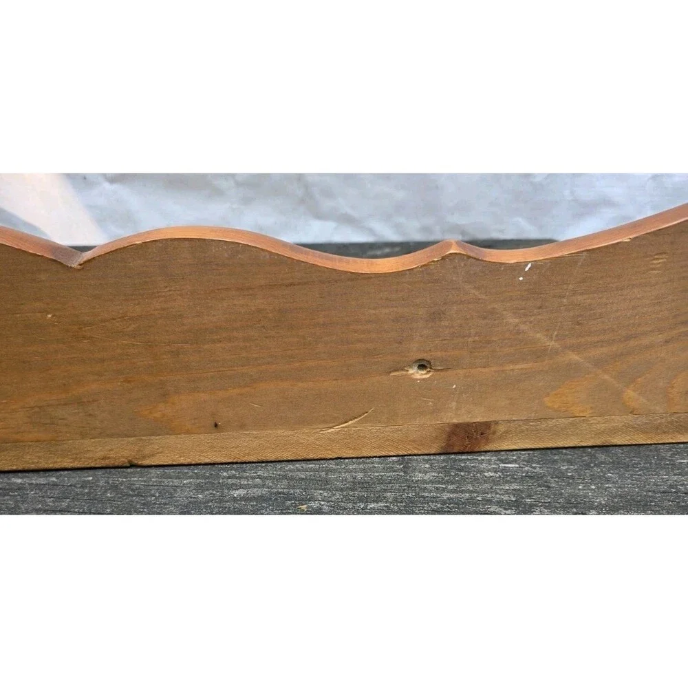 Vintage Wooden Plate Rail Wall Shelf – Decorative Scalloped Apron 36
